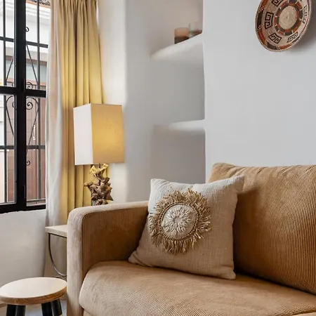 Casa Aduar 22 펜션 마르베야